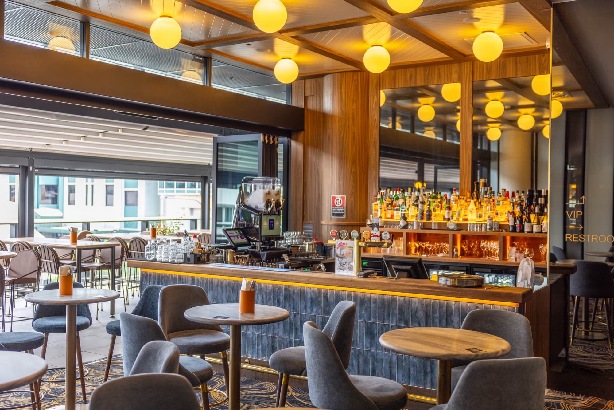 Humphrey's Hotel bar interior